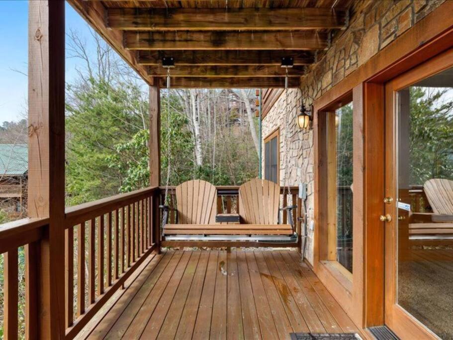 Villa Breathtaking Views Of The Smokies, 3 Mins To Gatlinburg Exterior foto